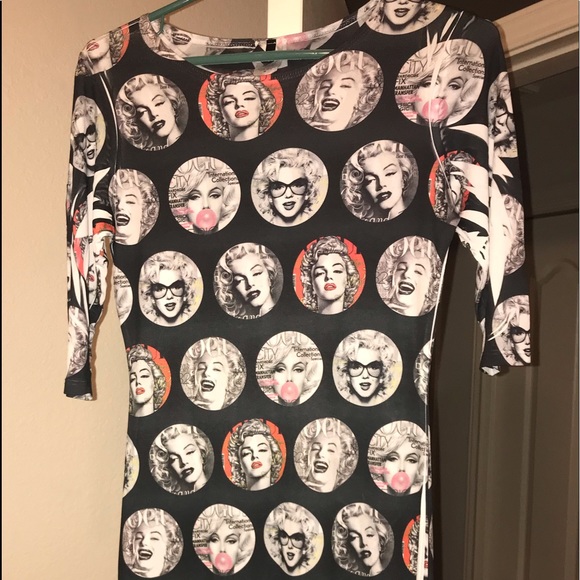 Cleo Dress With Marilyn Monroe Print - Picture 2 of 8